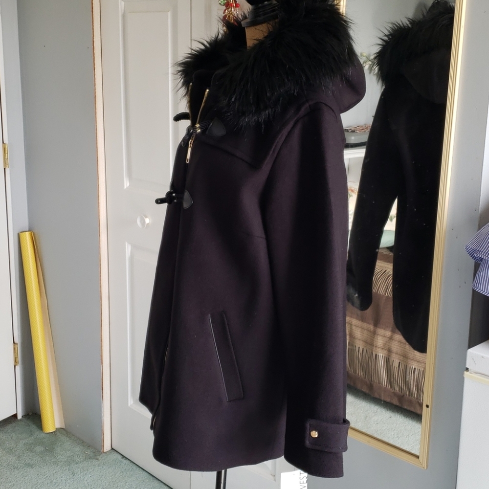 2X Hooded winter coat. Black - Picture 3 of 10